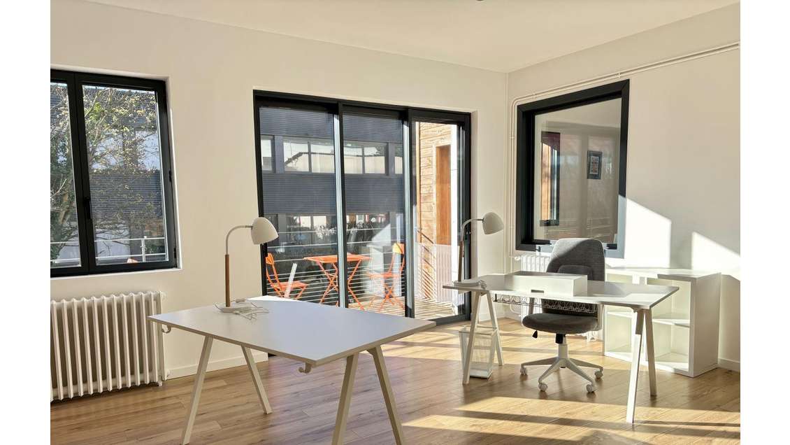 Location bureaux de 25m² à Champagne-au-Mont-d'Or