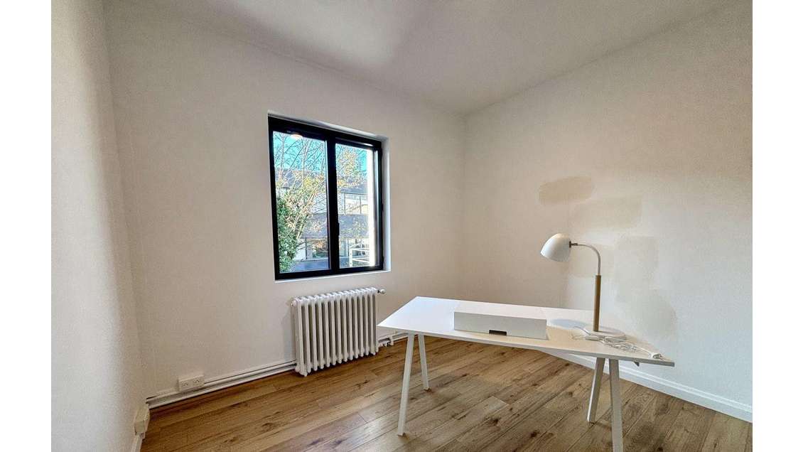 Location bureaux de 11m² à Champagne-au-Mont-d'Or