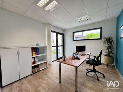 Location Bureaux à Champagne-au-Mont-d'Or