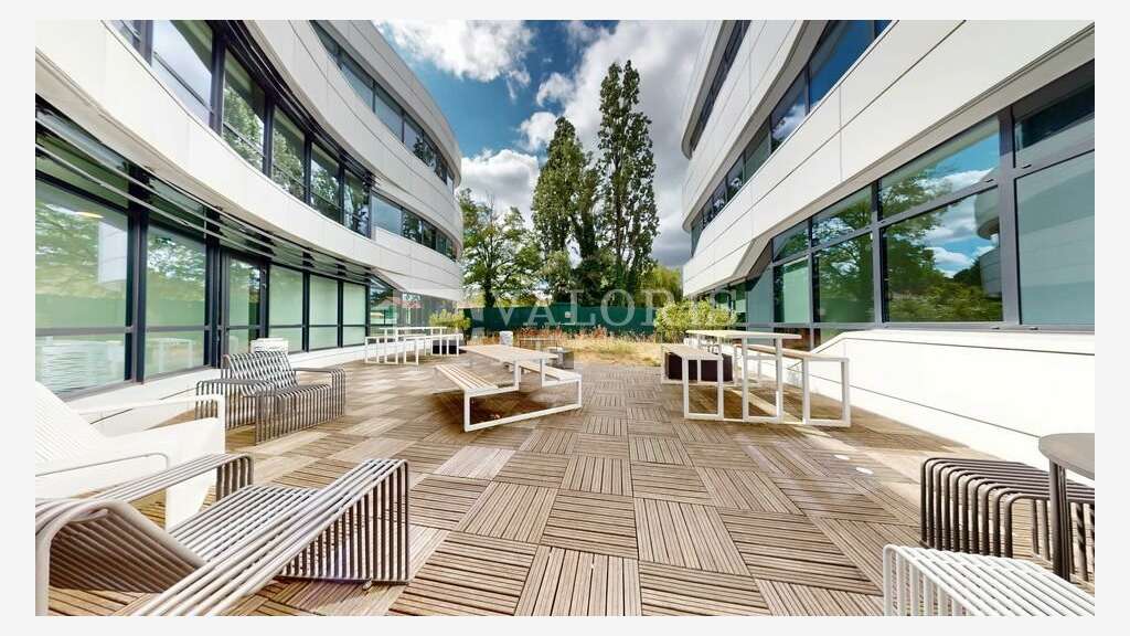 Bureaux à louer à Champagne-au-Mont-d'Or