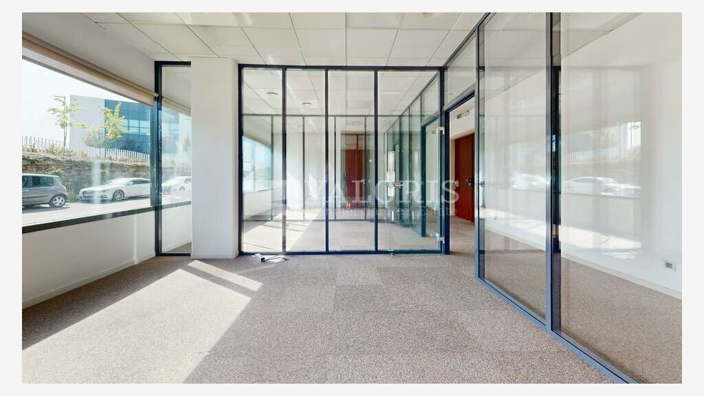 A louer bureaux jolie copropriété bien entretenue