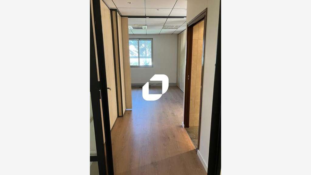 A louer Bureaux 261m² Champagne au mont d'or