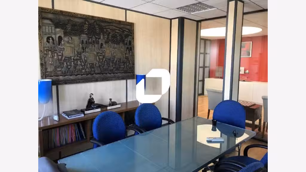 A louer Bureaux 261m² Champagne au mont d'or
