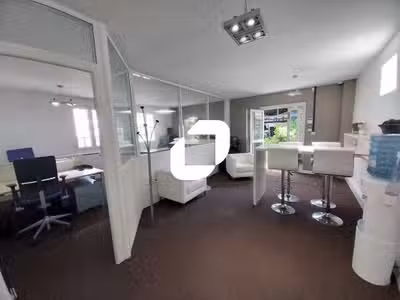 A louer Bureaux 105m² Champagne sur oise