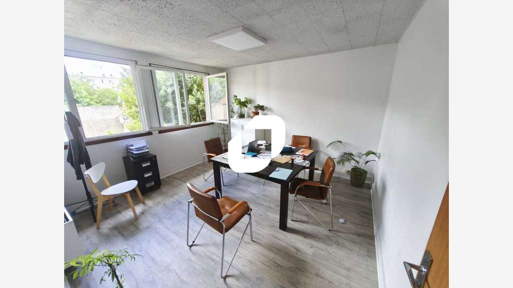 A louer Bureaux 267m² Champigny sur marne