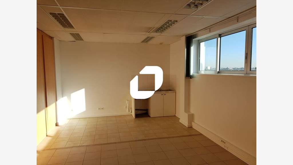 A louer Bureaux 780m² Champigny sur marne