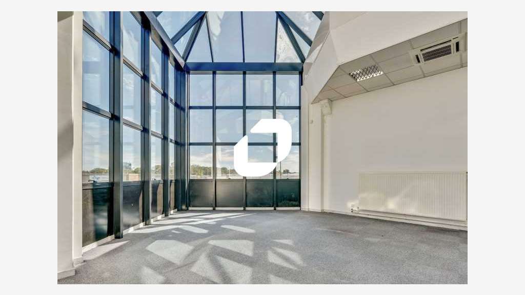 A louer Bureaux 379m² Champigny sur marne