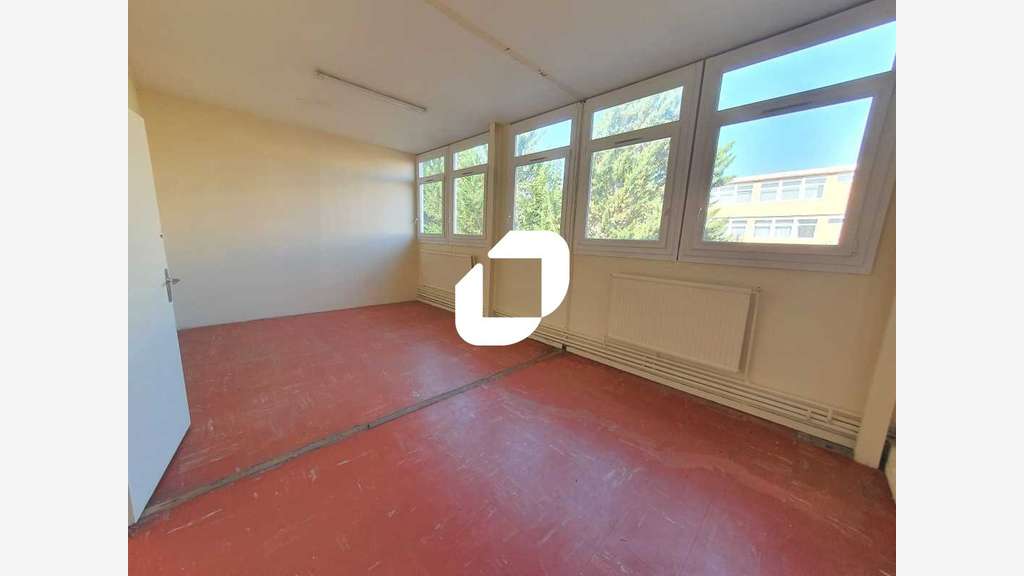 A louer Bureaux 98m² Champigny sur marne