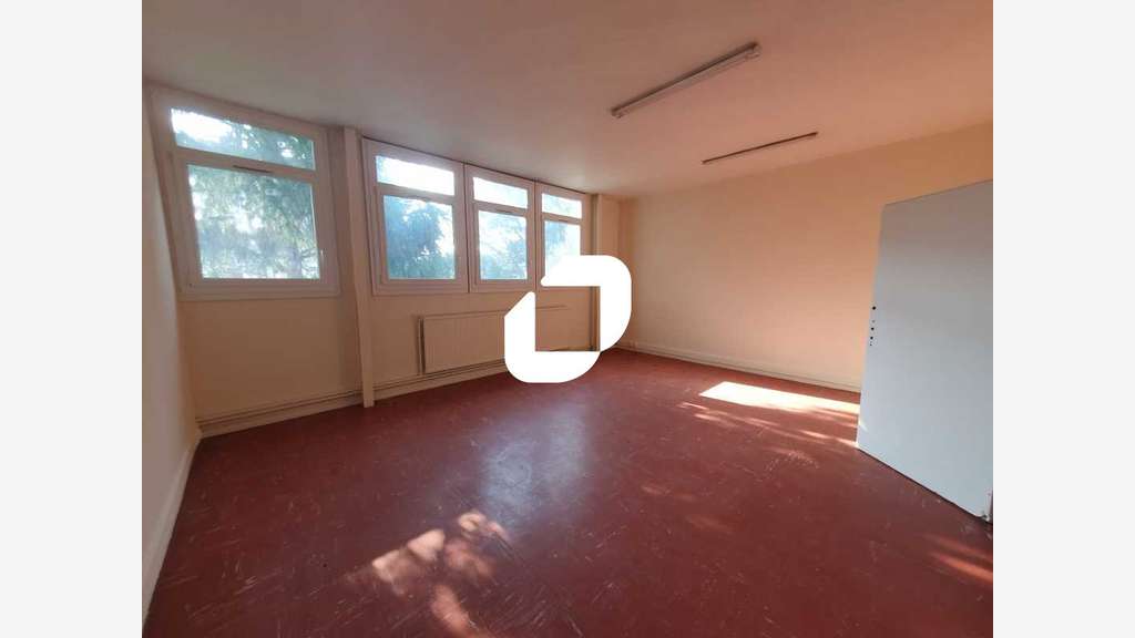 A louer Bureaux 158m² Champigny sur marne