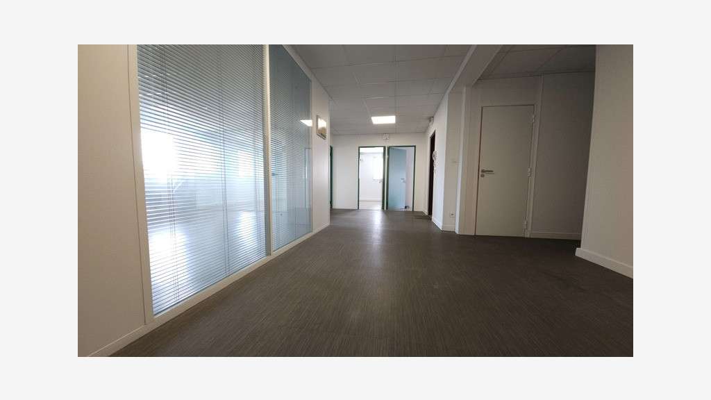 Bureaux de 36.28m² à louer à Champlan