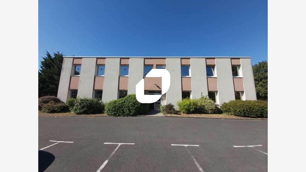 A louer Bureaux 150m² Champlan