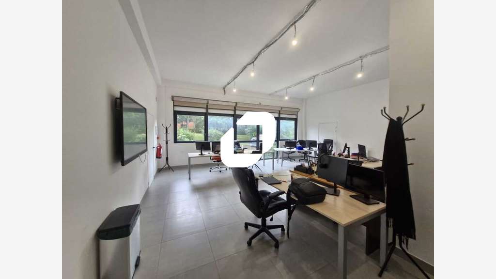 A louer Bureaux 380m² Champs sur marne