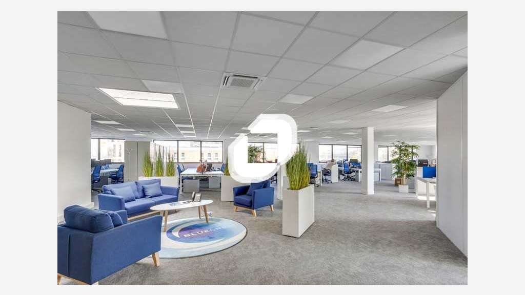 A louer Bureaux 247m² Champs sur marne