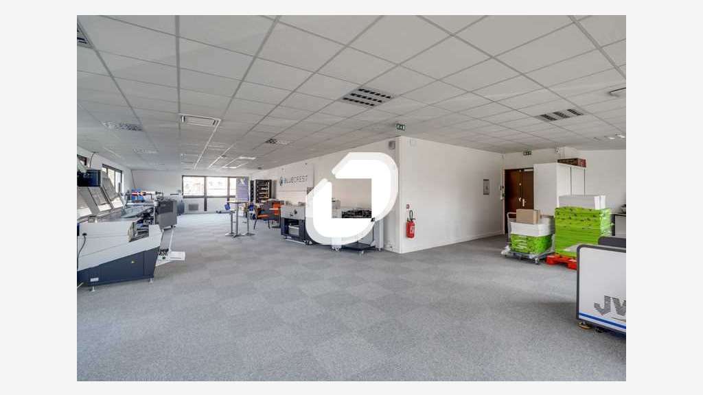 A louer Bureaux 228m² Champs sur marne