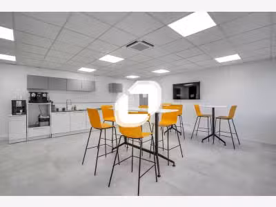 A louer Bureaux 155m² Champs sur marne