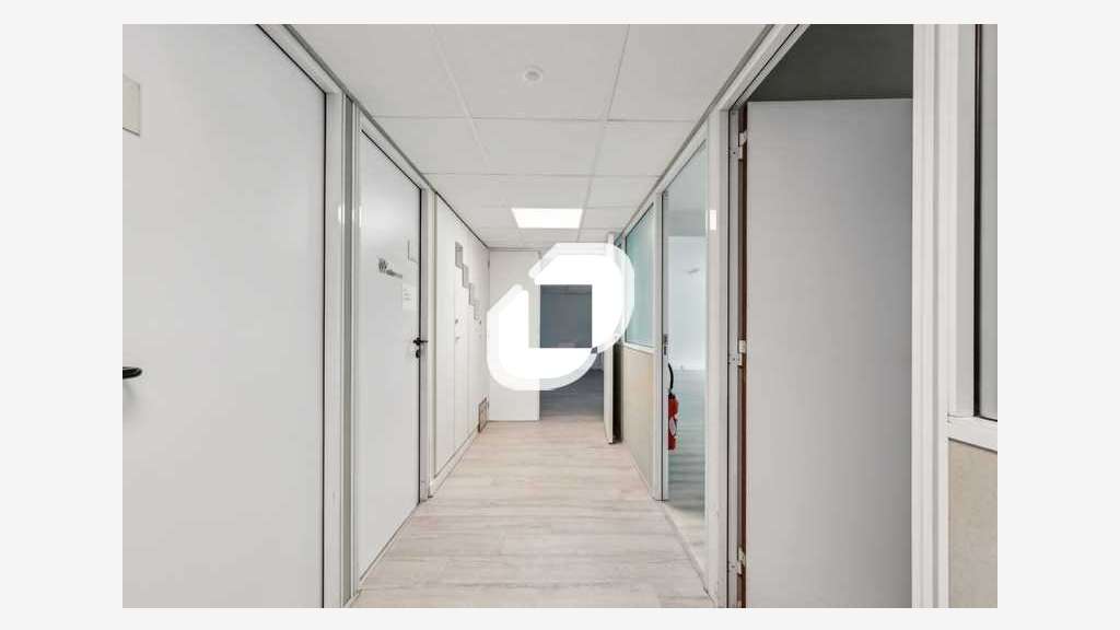 A louer Bureaux 139m² Champs sur marne