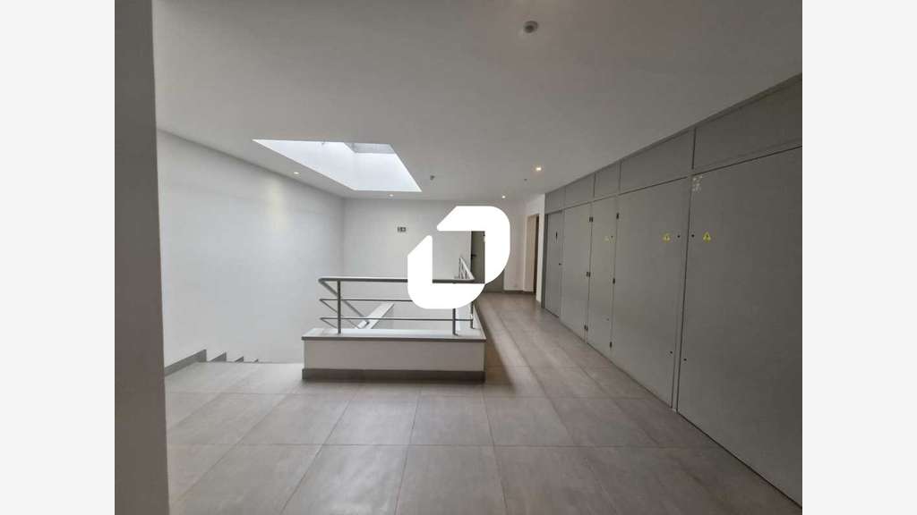 A louer Bureaux 380m² Champs sur marne