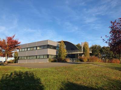 A louer bureaux 351m² divisibles agglo Laval
