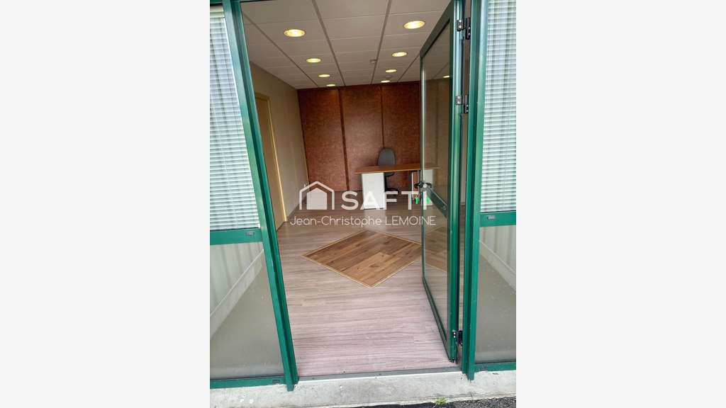 Bureaux 130 m2 avec 6 parkings