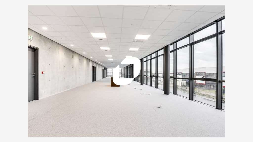 A louer Bureaux 257m² Chanteloup en brie