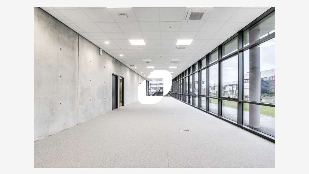 A louer Bureaux 253m² Chanteloup en brie