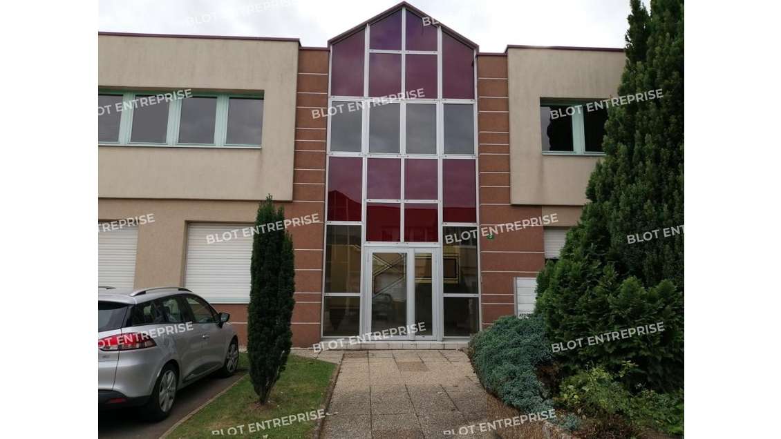 A louer bureaux 50m² R+1 à Chantepie