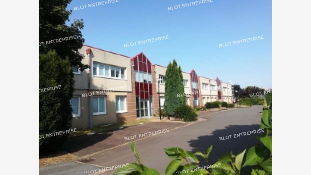 A louer bureaux 52m² R+1 à Rennes ZI Sud Est