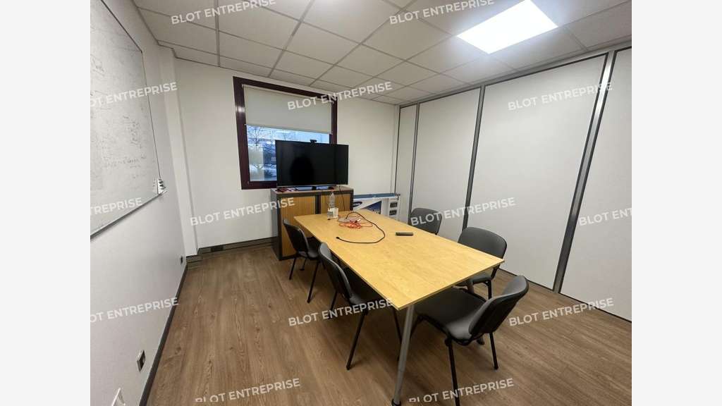 A louer bureaux 117m²  Écopôle Sud-Est Chantepie