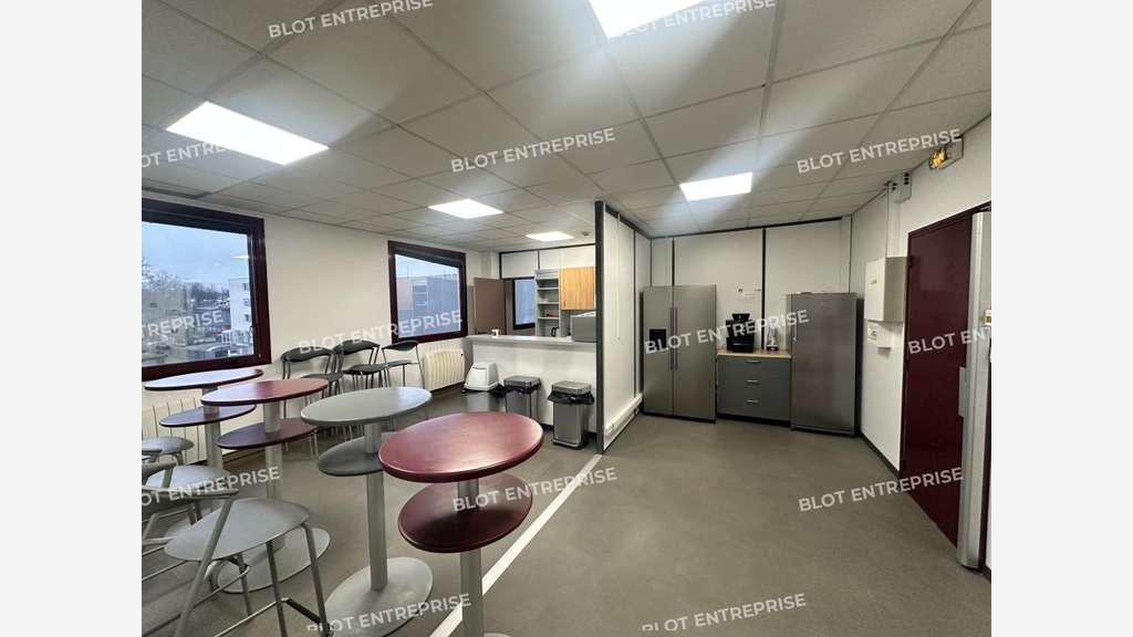 A louer bureaux 117m²  Écopôle Sud-Est Chantepie