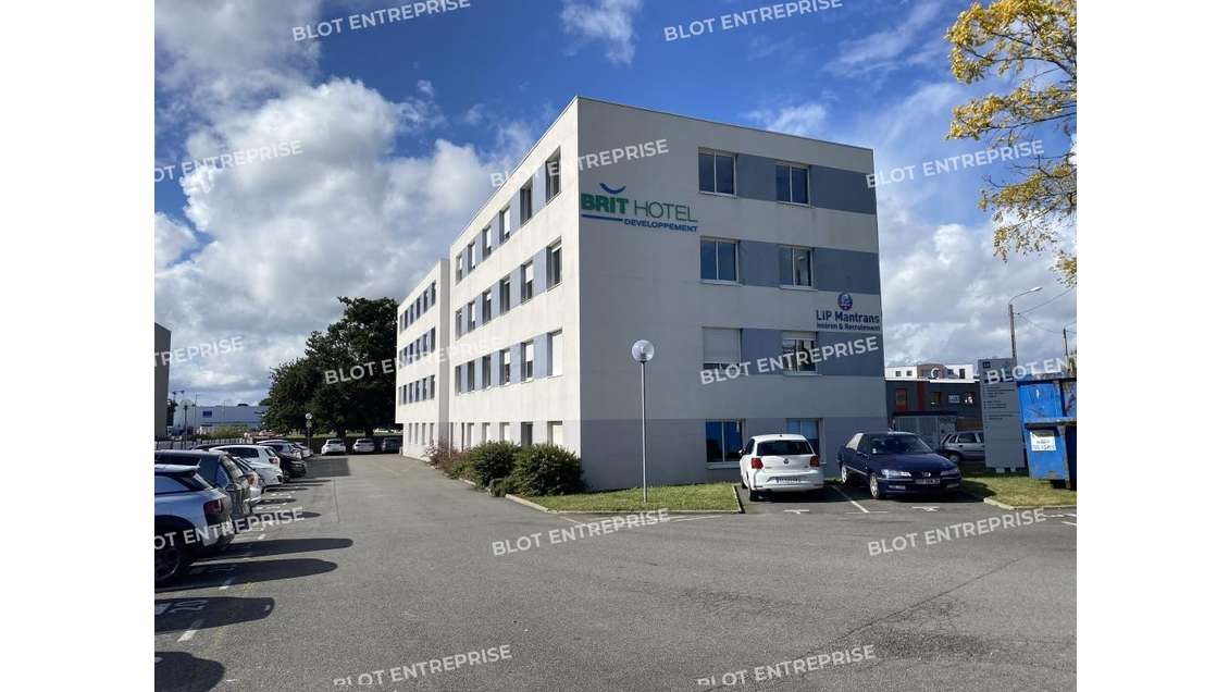 A louer bureaux 300m² R+1 à Rennes Sud Est