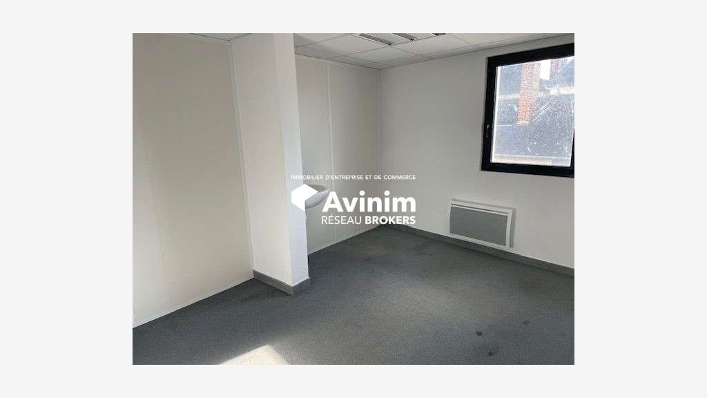 Bureaux spacieux lumineux 71m² à louer à Chantepie