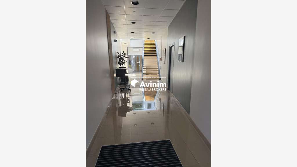 Bureau 53m² à louer en centre ville de Chantilly