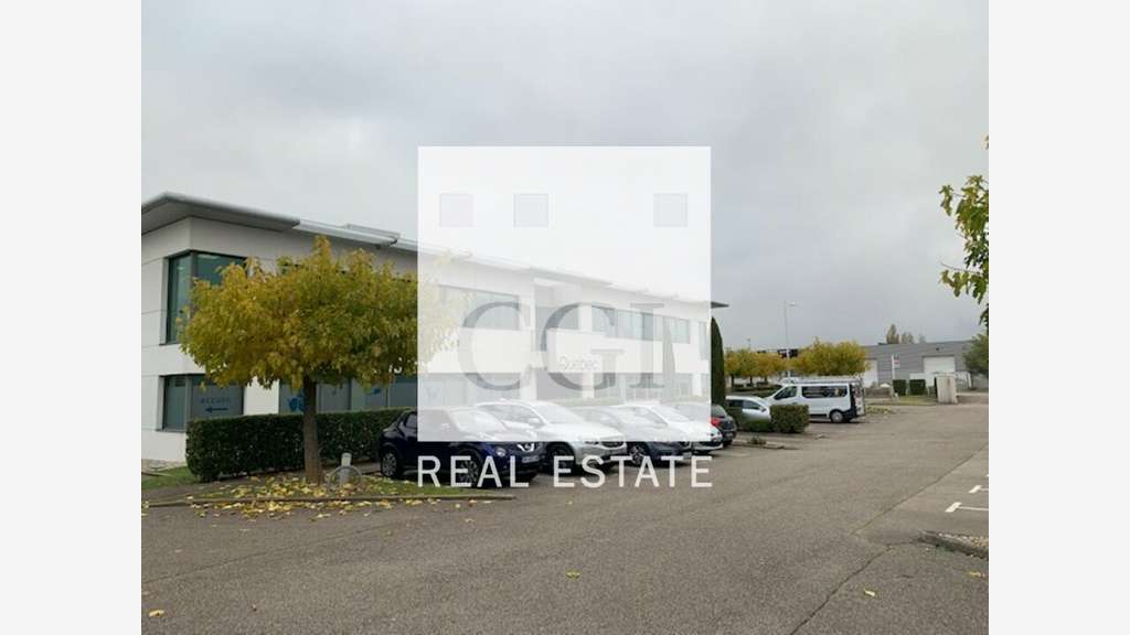 A louer bureaux de 143m² + parking à Chaponnay