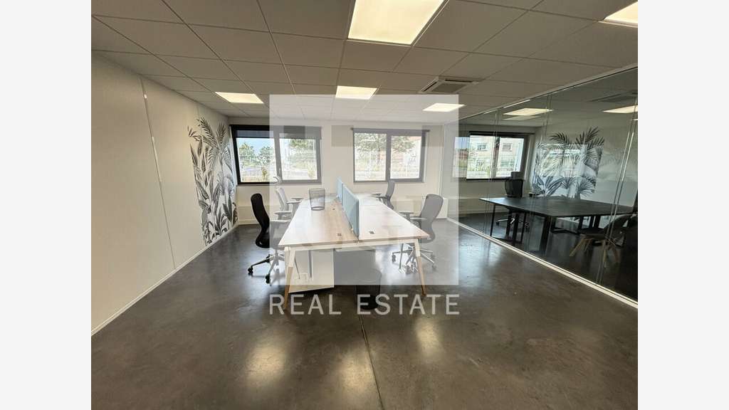 A louer bureaux 100m² à Chaponnay