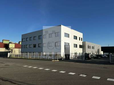A louer bureaux 100m² à Chaponnay