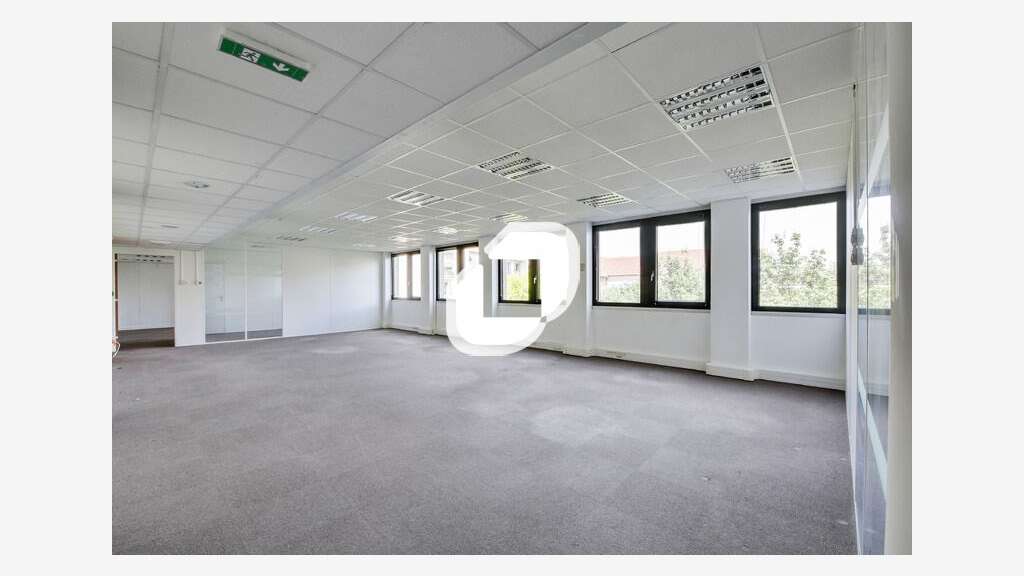 A louer Bureaux 303m² Charenton le pont