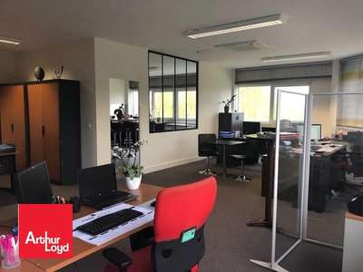 A louer bureaux neuf 106m² à Chartres