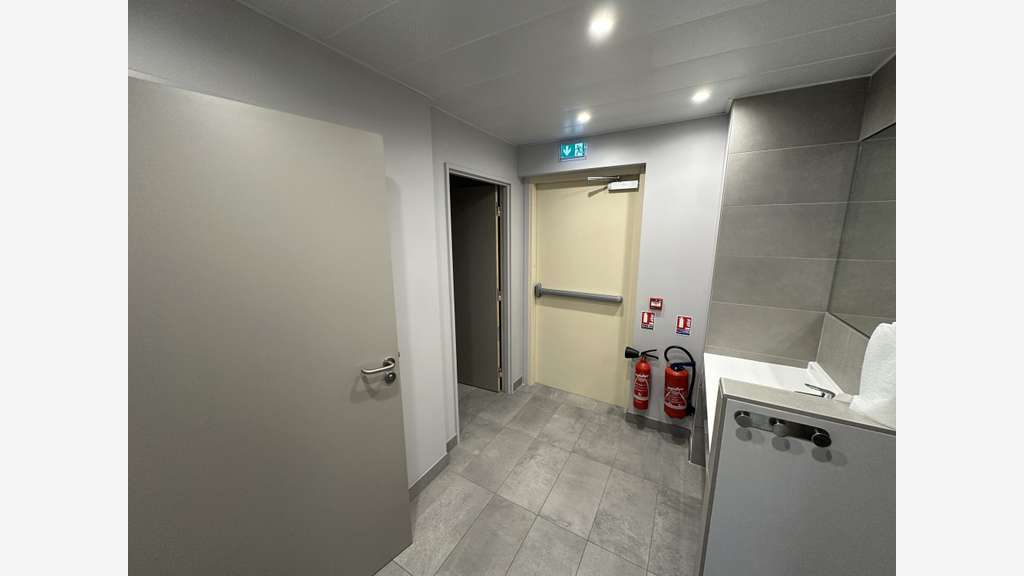 A louer bureaux haut standing empl n1 à Chartres