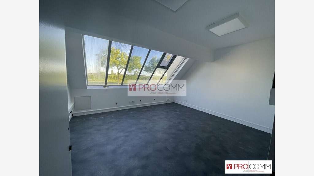 Bureaux 110m² à louer Chartres Avenue Jean Mermoz