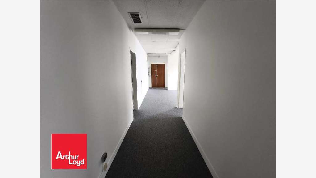 A louer bureaux lumineux 902m² à Chartres centre