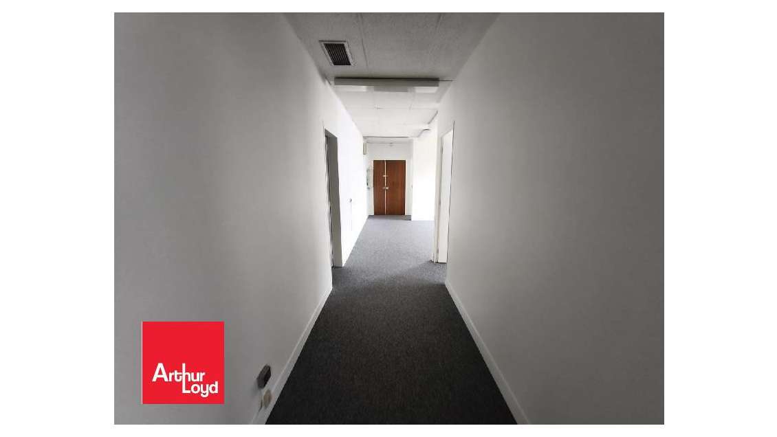 A louer bureaux lumineux 902m² à Chartres centre