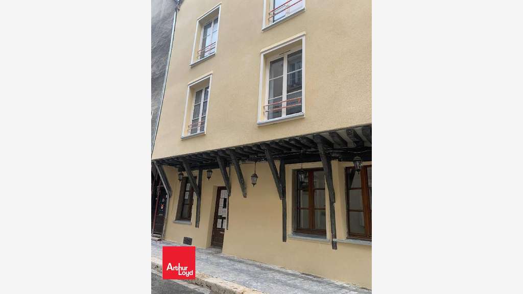 A louer bureaux rénovés 32m² RDC Chartres centre