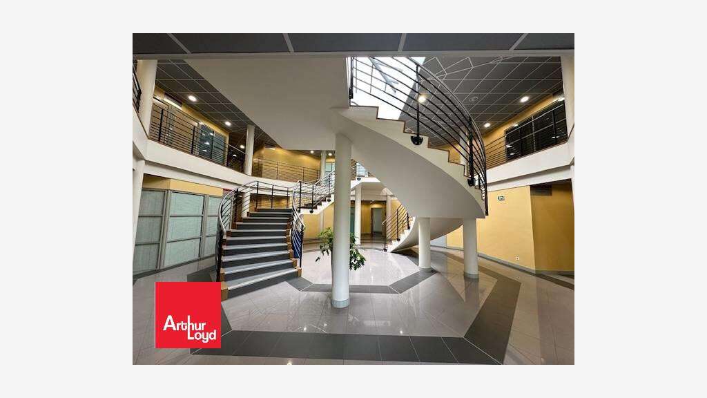 Loue bureaux de 100 à 400m² à Chartres
