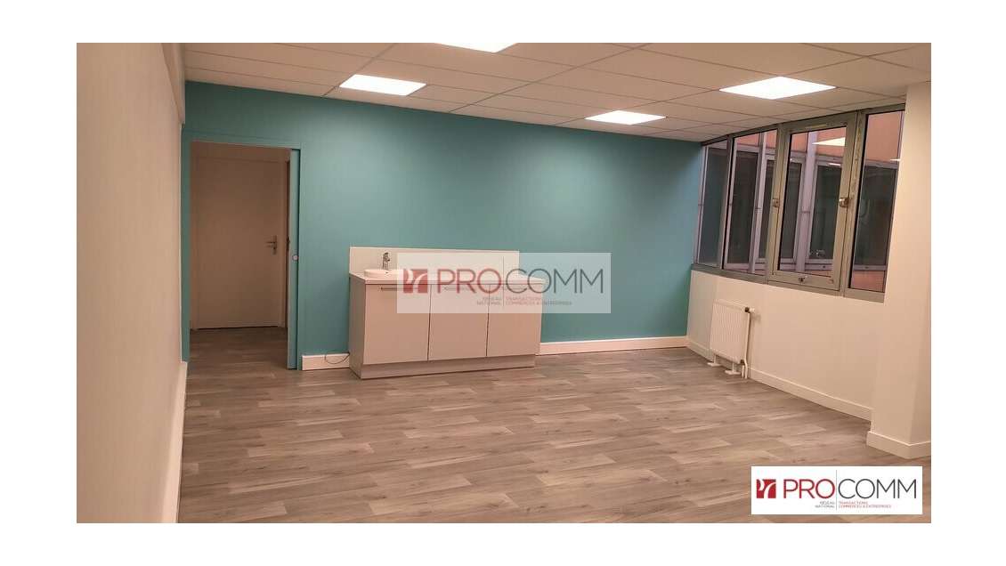 Bureau 50m² R+2 à louer à Chartres