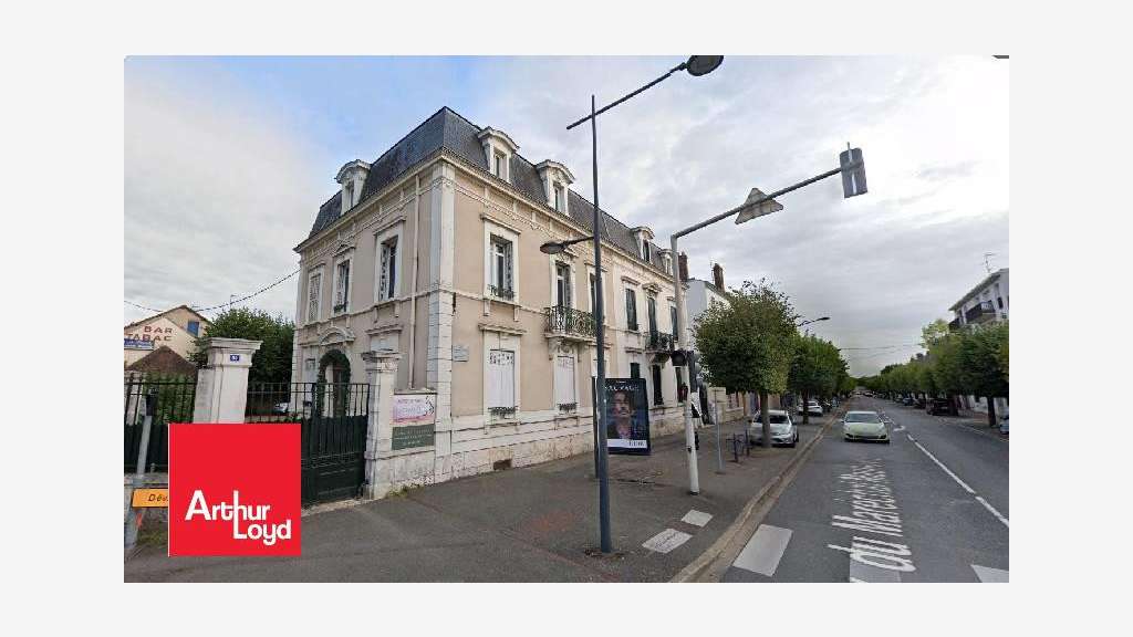 A louer bureaux 169m² en étage à Chartres centre