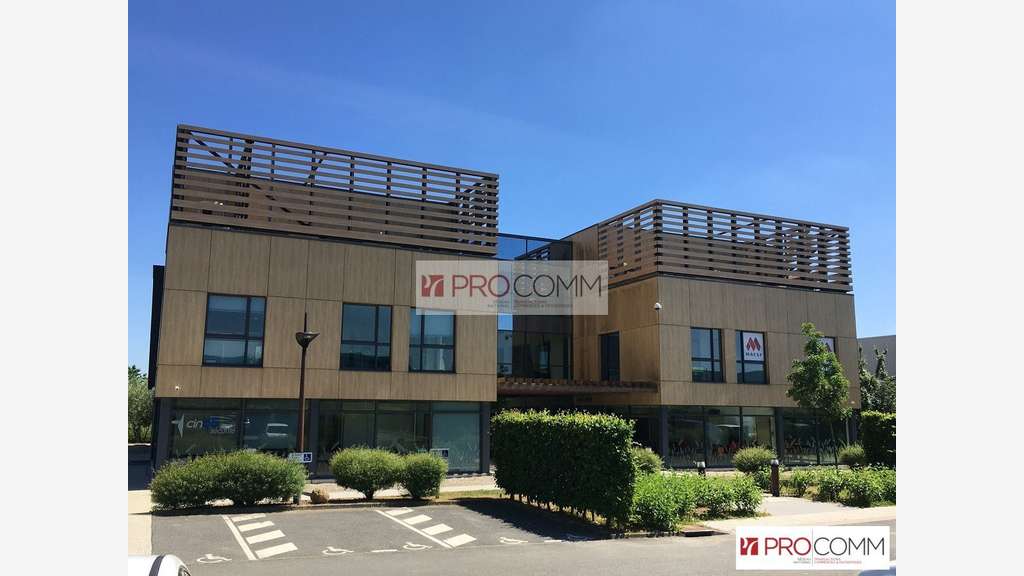 Bureaux 27m² R+2 à louer à Chartres