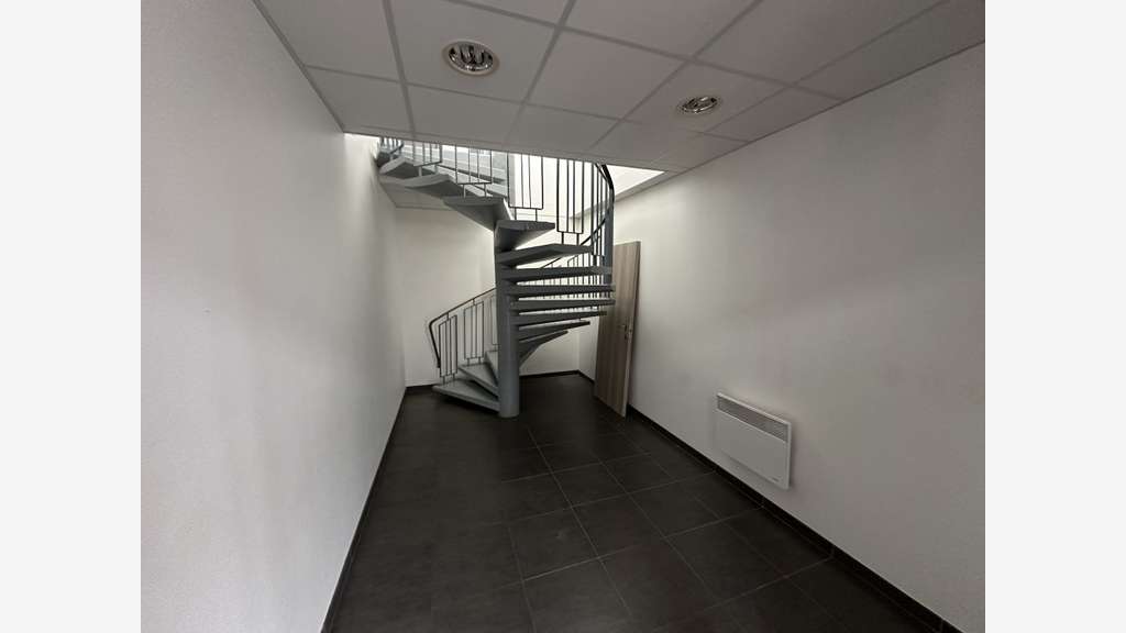 Bureaux 215m² à louer proche rocade à Chartres