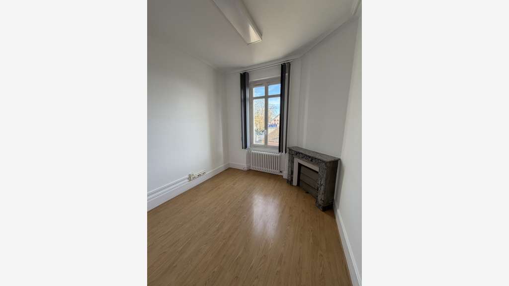 Bureaux premium à louer sur Chartres avec parking