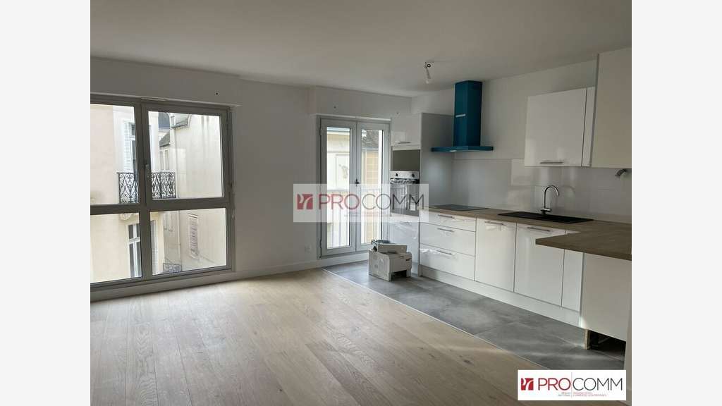 Bureaux de 73m² à louer au centre de Chartres
