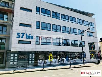 Bureaux 326m² R+2 à louer à Chartres centre